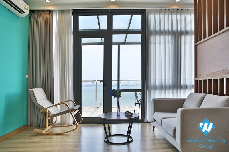 Lovely lakeview studio with big balcony for rent in Tay Ho